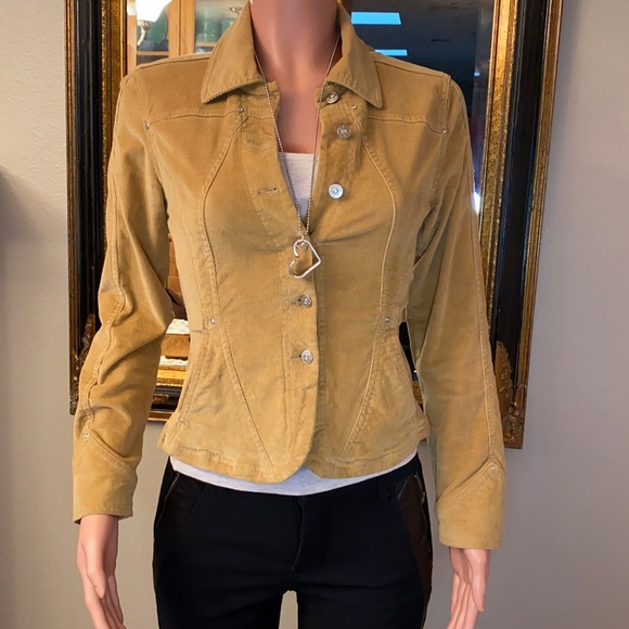 Live a little jacket - Picture 2 of 7